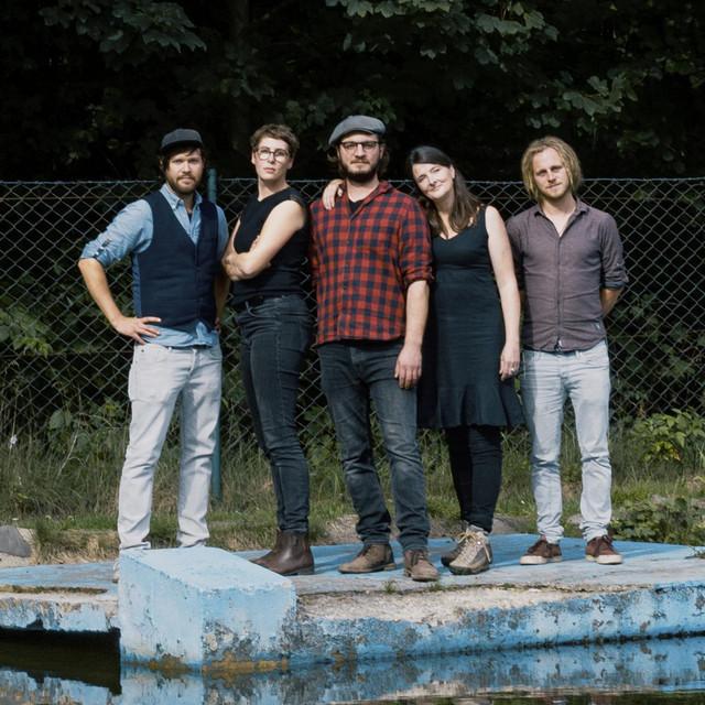 The Moonband
