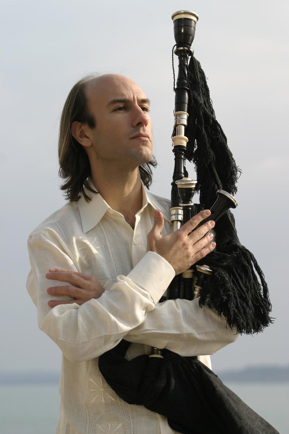 Carlos Nuñez