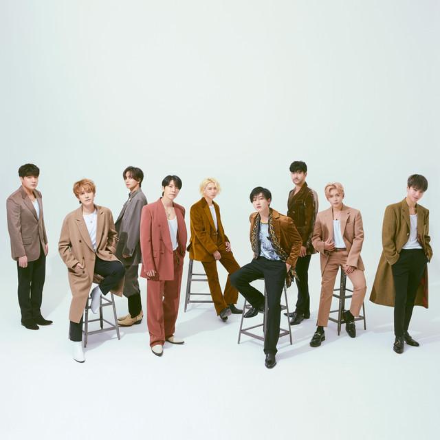 SUPER JUNIOR