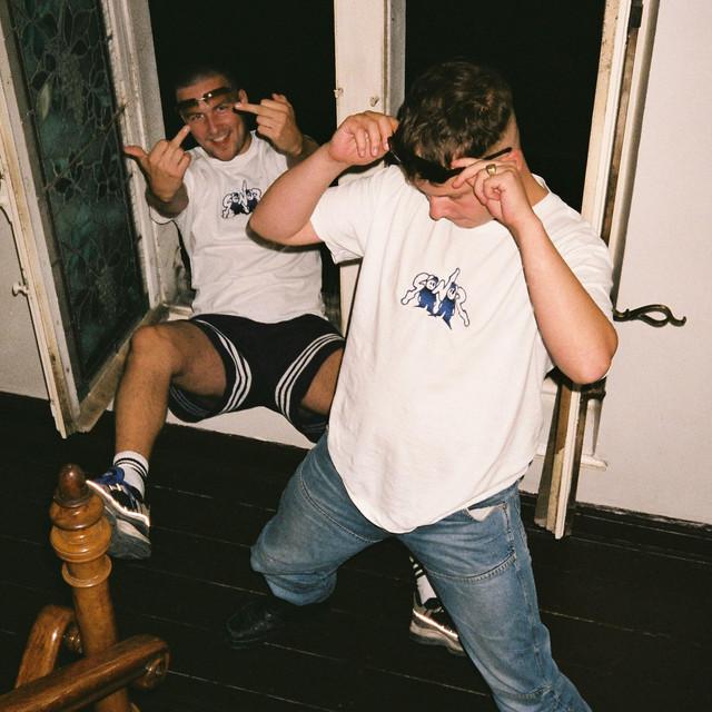 $ONO$ CLIQ