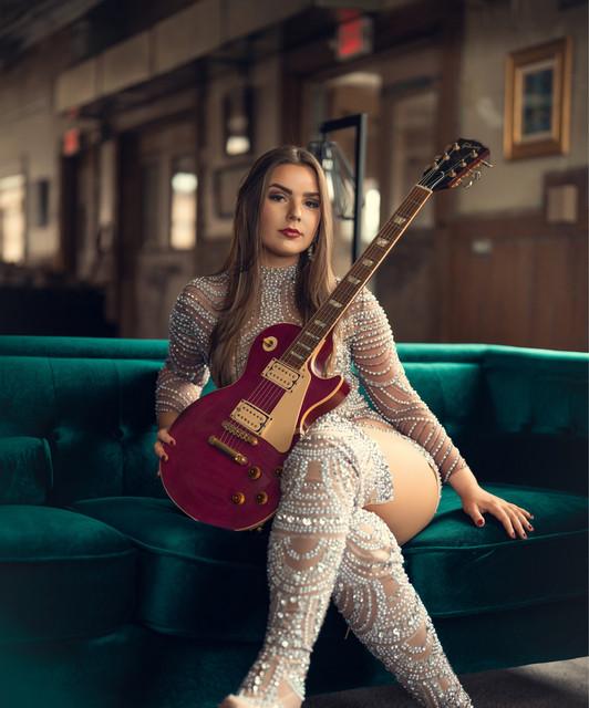 Ally Venable