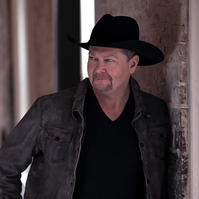One Night Two Icons: Tracy Lawrence and Clay Walker