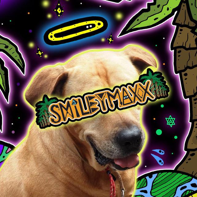 Smiley Maxx